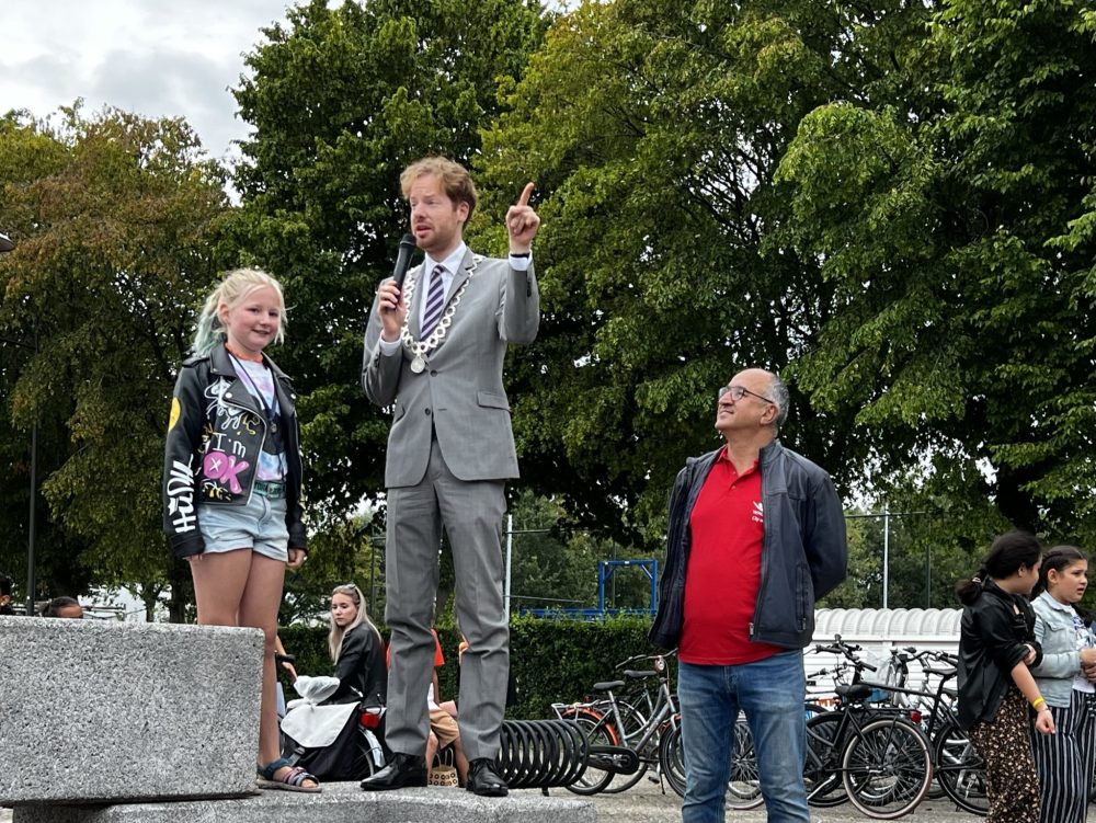 City of Cultures Wageningen. Droomreis 2023 naar De Efteling met 8 bussen