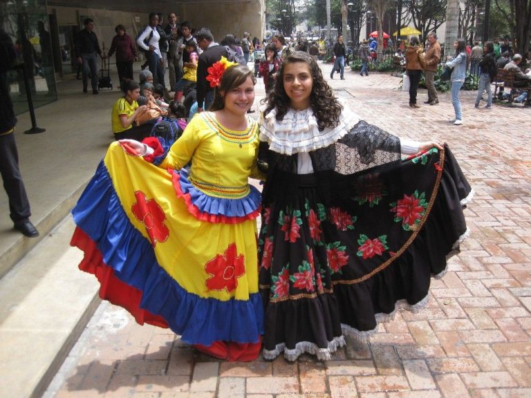 Festival Colombia. Colombiaanse Kleding. City of Cultures